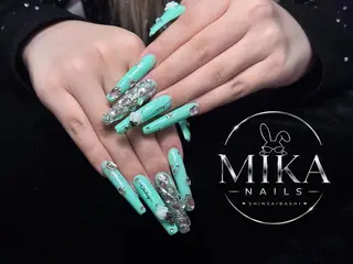 ネイル Luna Mikaのネイルデザイン