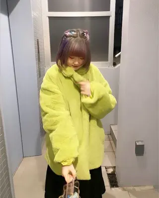 ミディアム カラー ヘアアレンジ mina 🐈‍⬛ ラフな似合わせヘアのヘアスタイル