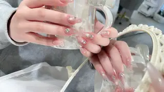 ネイル SHE Nailのネイルデザイン