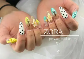 ネイル ZORA yuのネイルデザイン