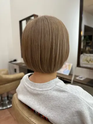 カラー 池上 果穂のヘアスタイル