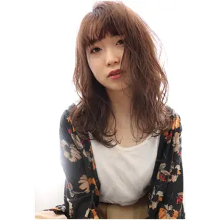 ミディアム カラー 萌花 moeka /韓国/レイヤーのヘアスタイル