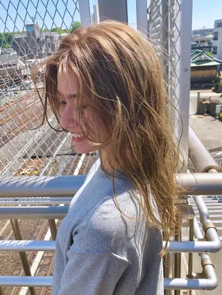ロング カラーアンドケアリタ kitamuuuのヘアスタイル