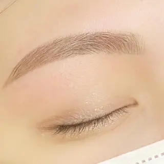 メンズ アイブロウ 眉毛サロン Asteriaの眉毛・アイブロウイメージ