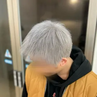 カラー メンズ 小林 円香のヘアスタイル