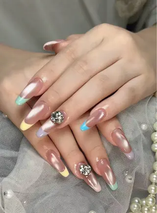 ネイル ゆみ 🌻ひまわりサロンのネイルデザイン