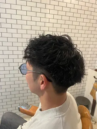 ミディアム クボタ マコトのヘアスタイル