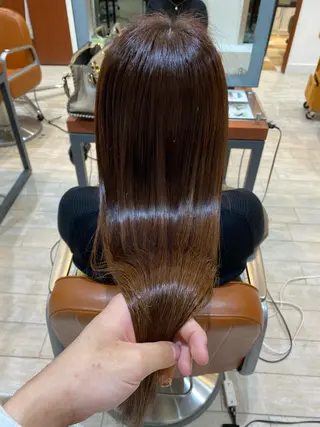 ロング 美髪矯正透明感カラー 江川 和輝のヘアスタイル