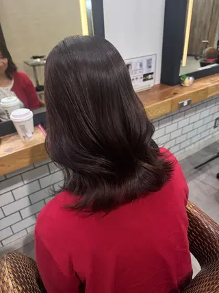 ミディアム カラー red neo あいりのヘアスタイル