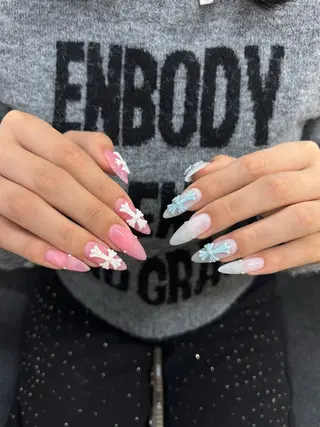 ネイル Roa🎀 ercher立川南口のネイルデザイン