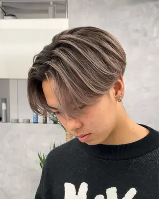ミディアム カラー パーマ ヘアアレンジ メンズ メンズパーマ 🌫デザインカラーのヘアスタイル