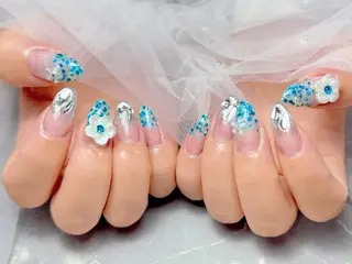 ネイル マジック ミラーのネイルデザイン