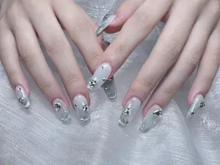 ネイル Elegantトウ ショウレイのネイルデザイン