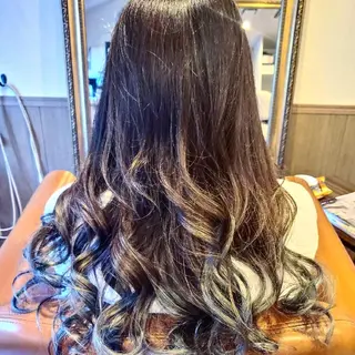 ロング カラー spa hair ark 富井直美のヘアスタイル
