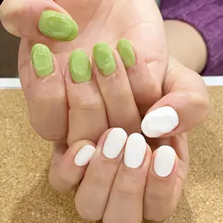 ネイル 板垣 綾乃のネイルデザイン