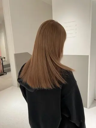 ミディアム カラー パーマ ヘアアレンジ レイヤー専門家 ダブルカラー修のヘアスタイル