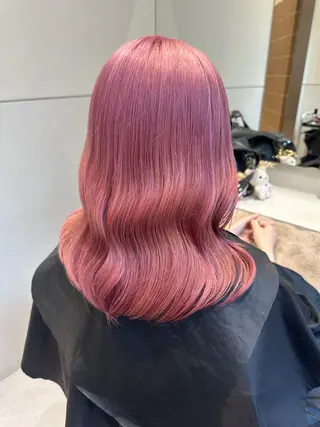 ミディアム カラー ピンクカラー/カラー 新宿美容室🎀のヘアスタイル