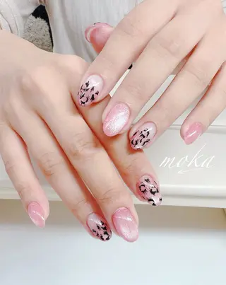 ネイル 胡蝶蘭レディースサロ ンNailMOKAのネイルデザイン