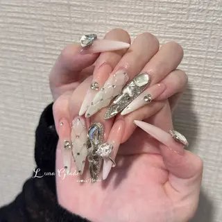 ネイル Luna Gladeのネイルデザイン