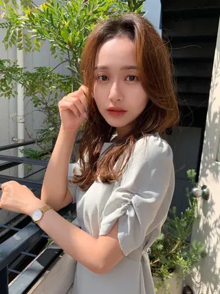 セミロング 須田 ゆかりのヘアスタイル