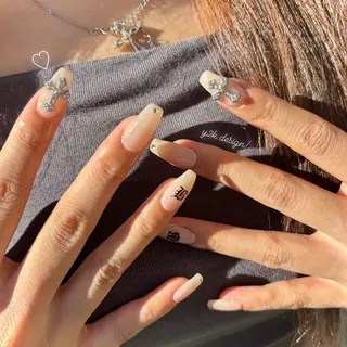 ネイル Sii nail 🤍SAKIのネイルデザイン