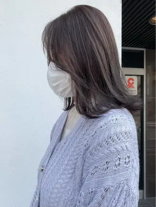 ミディアム KYOKA .のヘアスタイル