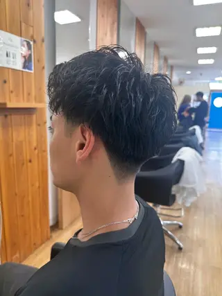 メンズ 立川 芽依のヘアスタイル