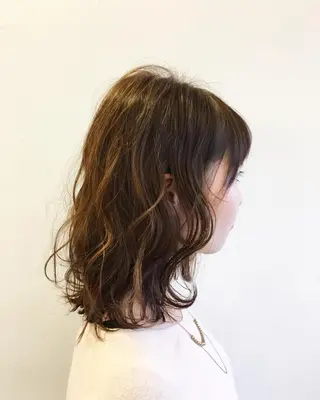 ミディアム カラー ブリーチカラー🌈 石垣翔太のヘアスタイル