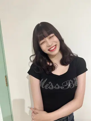 カラー ひかり HAZELのヘアスタイル
