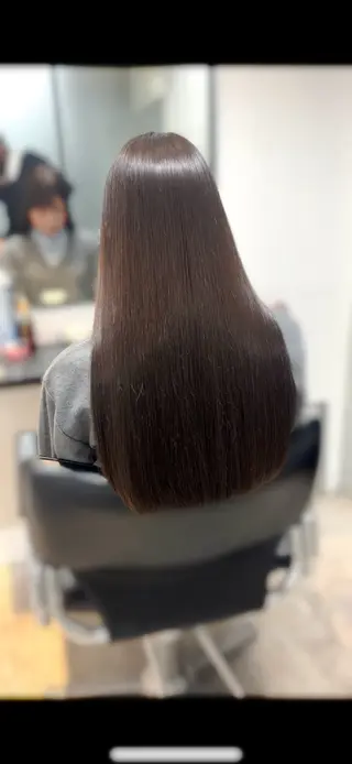 ロング 髪質改善♡ 保坂汐音のヘアスタイル