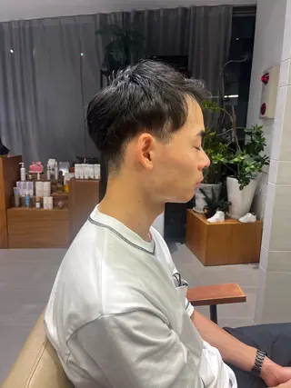 メンズ ショートヘア 大類ミサキのヘアスタイル
