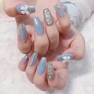 ネイル バニーアイズ ネイル ニューオータニ博多店のネイルデザイン