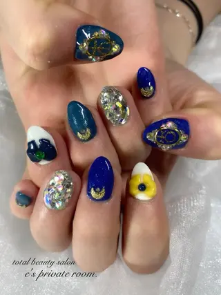 ネイル LAVISH 大和店 🤱子連れ大歓迎のネイルデザイン