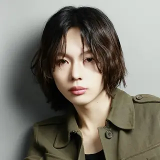 ミディアム パーマ メンズ 韓国ヘアADOR HARUKIのヘアスタイル