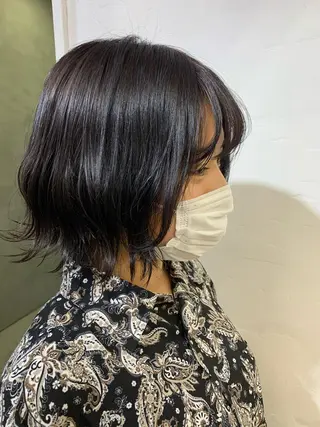ショート wakana/ 柔らかベージュカラーのヘアスタイル
