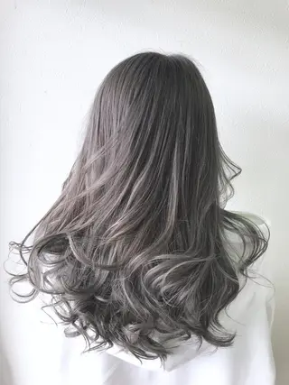 カラー 最高級エクステ /羽エクステ白石宇由のヘアスタイル
