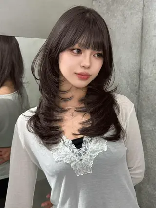 ロング GLROW 大宮のヘアスタイル