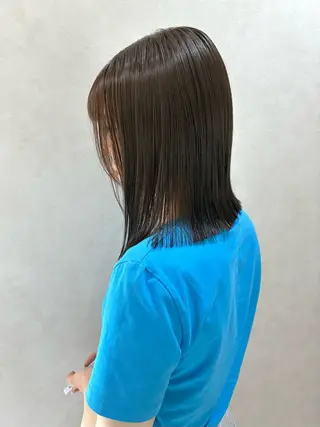 ミディアム 遠藤 玲のヘアスタイル