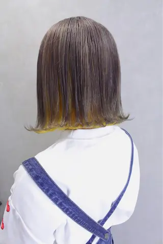 ショート カラー ヘアアレンジ lani ブリーチ /ダブルカラーのヘアスタイル