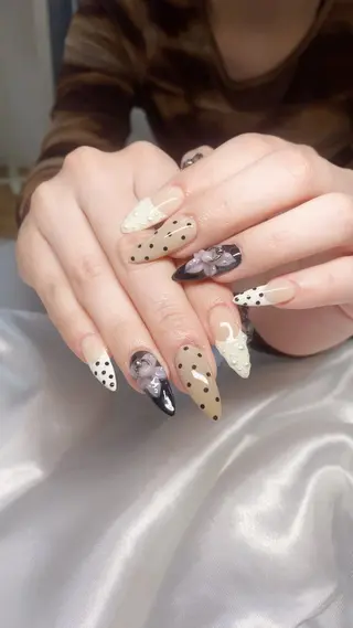 ネイル Rena_Rei Nailsのネイルデザイン