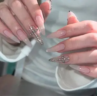 ネイル AUREA Nail 心斎橋店のネイルデザイン