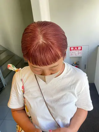 ショート カラー パーマ ヘアアレンジ デザインカラー/ボブ ブリーチカラー/ユリのヘアスタイル