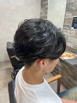 パーマ RIENS 高森俊輔のヘアスタイル