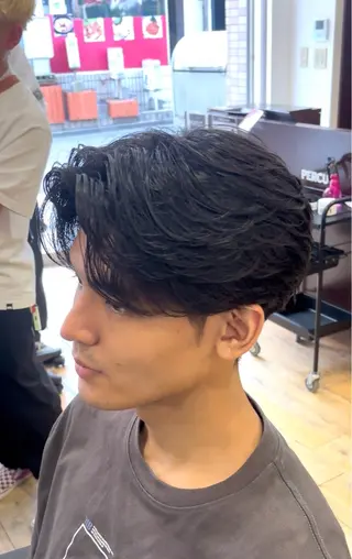 ショート メンズ 行方 晴貴のヘアスタイル