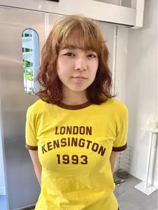 ミディアム サトウ ナナのヘアスタイル