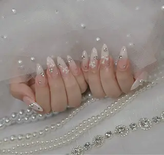 ネイル Luna Nail.Novaのネイルデザイン