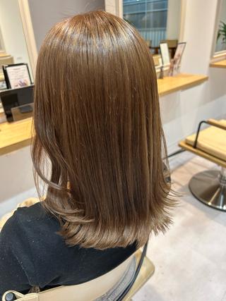 ミディアム 藤田 小波のヘアスタイル