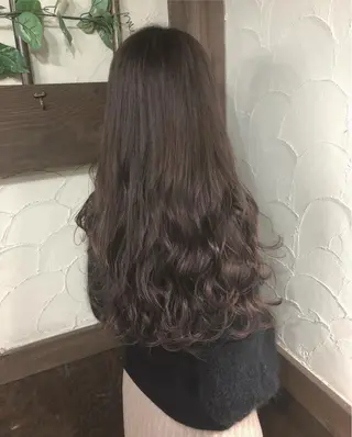 ロング Loob.TOKYO MIYA🌈のヘアスタイル