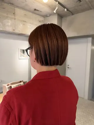 ショート カラー 中野 こころのヘアスタイル