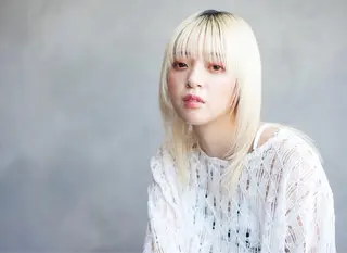 カラー minimo Ash 川越　横田のヘアスタイル